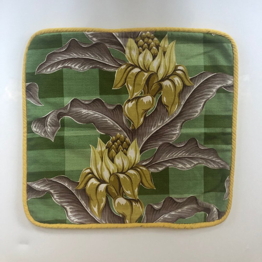 One vintage Barkcloth pillow cover